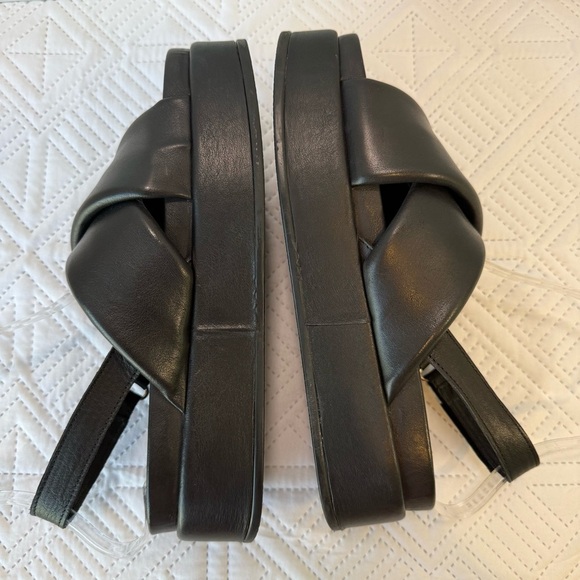 Anthropologie Silent D Pier Slingback Platform
Sandals Size 38 - Picture 6 of 10